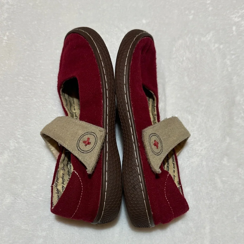 Livie & Luca Carta Ii Mary Jane shoes in a dark red textile size 1
